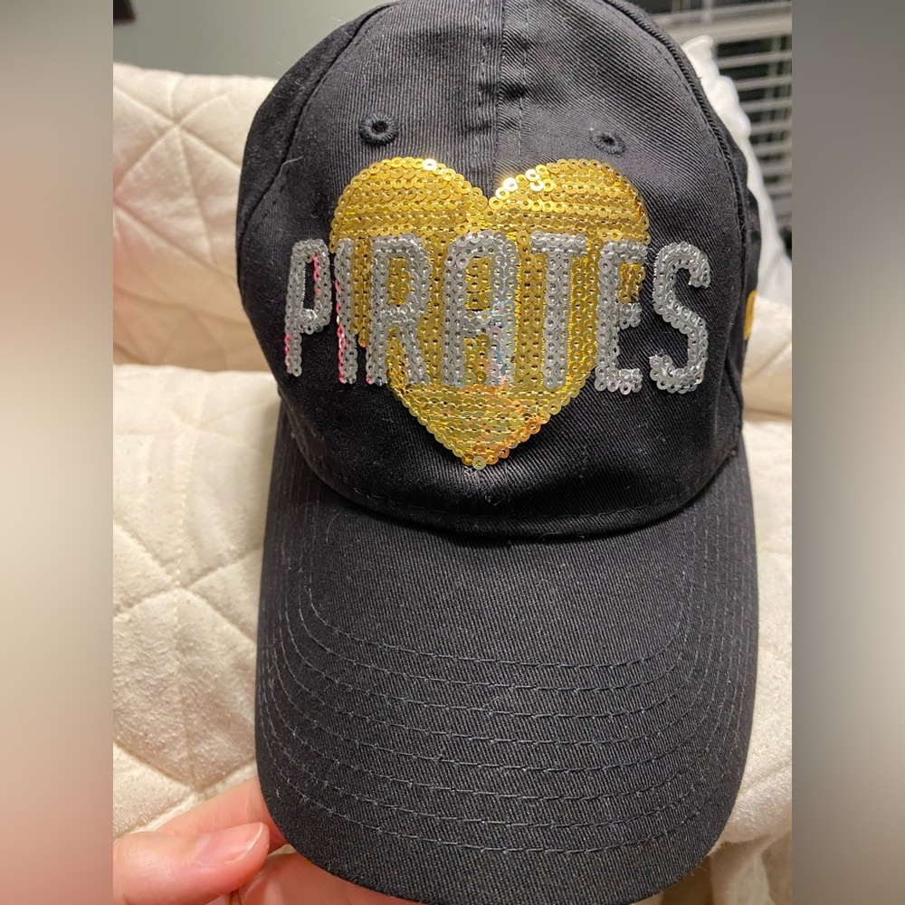 Sequin pirates hat